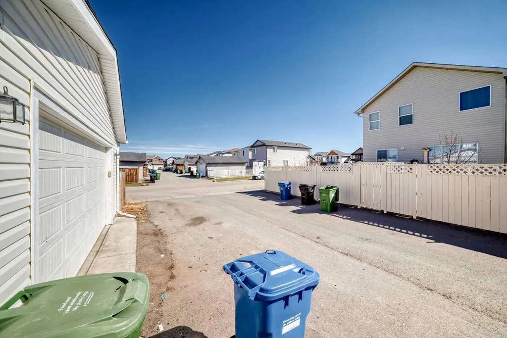 52 Taralake Street NE Calgary AB T3J0J5