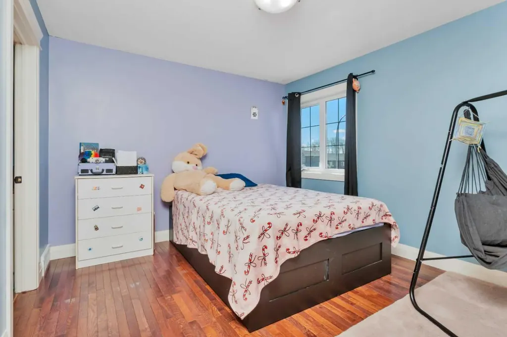 17 Coachill Street Blackfalds AB T4M 0A9