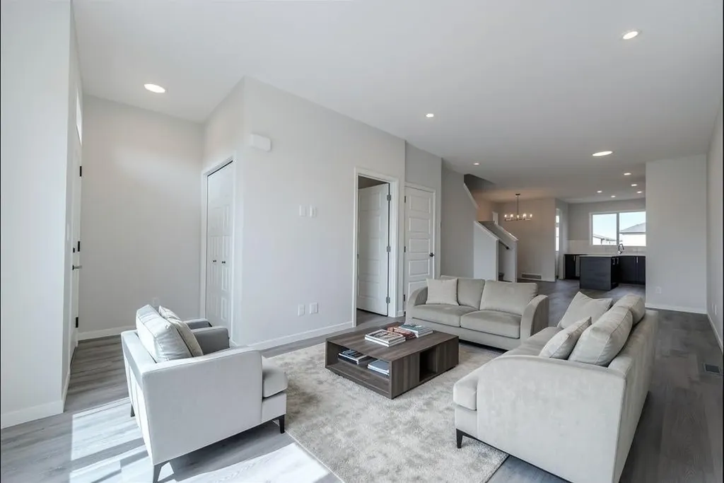 90 Edith Green NW Calgary AB T3R 2B5
