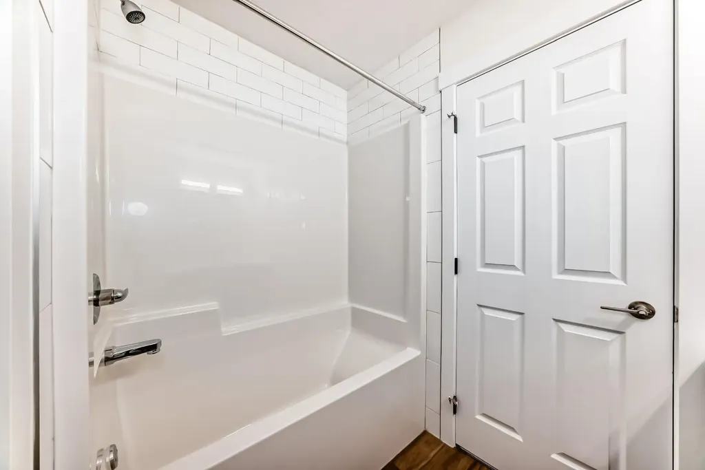 1921 Mccaskill Drive Crossfield AB T0M 0S0