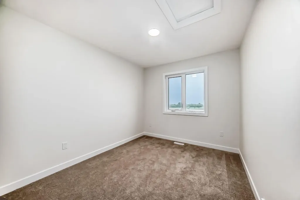 1921 Mccaskill Drive Crossfield AB T0M 0S0