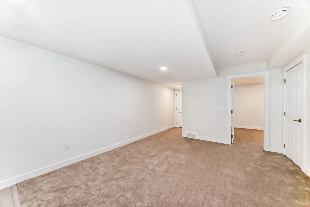 1921 Mccaskill Drive Crossfield AB T0M 0S0