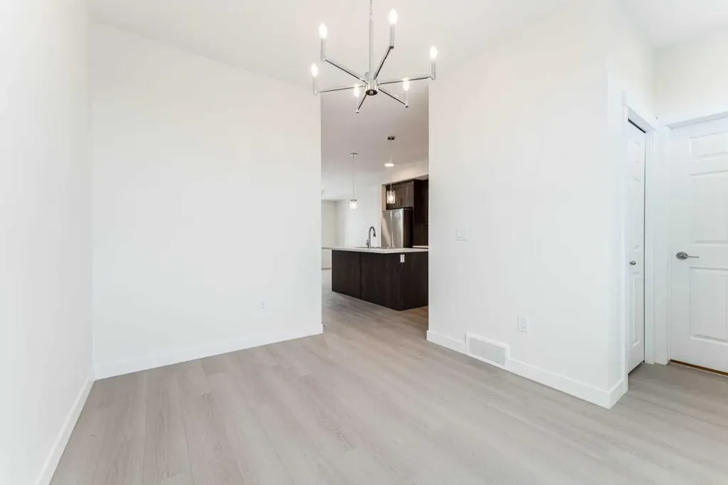 1921 Mccaskill Drive Crossfield AB T0M 0S0