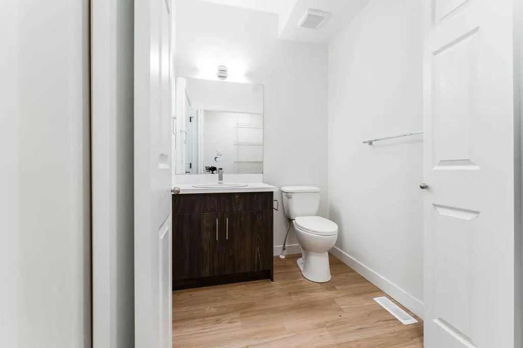 1921 Mccaskill Drive Crossfield AB T0M 0S0