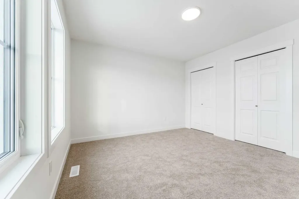 1921 Mccaskill Drive Crossfield AB T0M 0S0