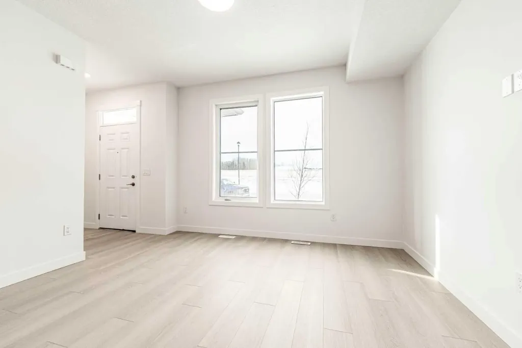 1921 Mccaskill Drive Crossfield AB T0M 0S0