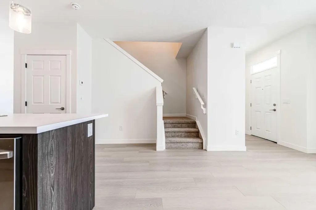 1921 Mccaskill Drive Crossfield AB T0M 0S0