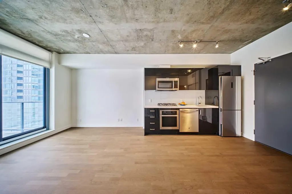 1010 6 Street SW Calgary AB T2R 1B4