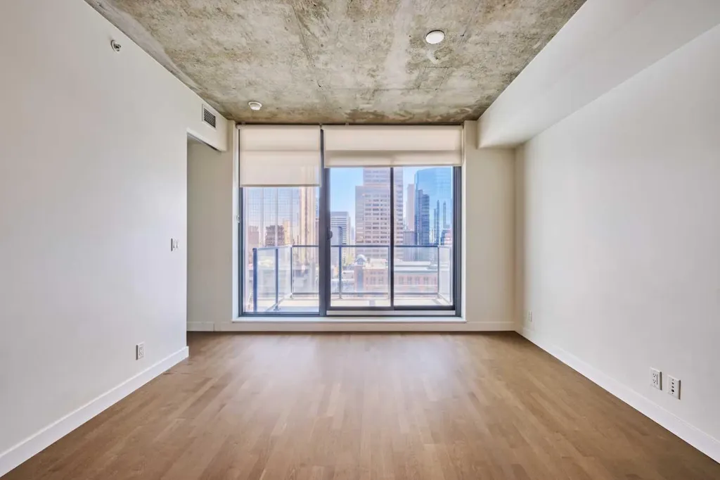 1010 6 Street SW Calgary AB T2R 1B4