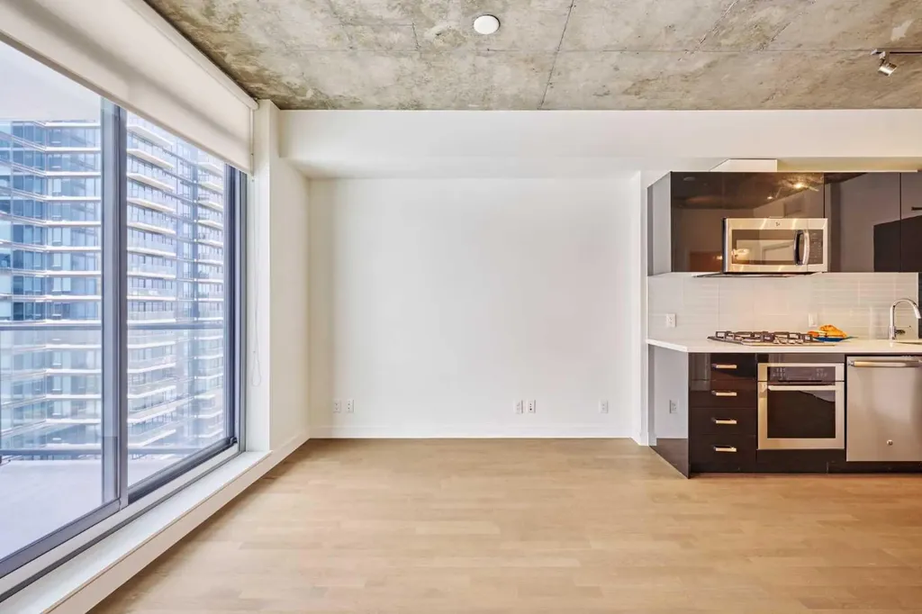 1010 6 Street SW Calgary AB T2R 1B4