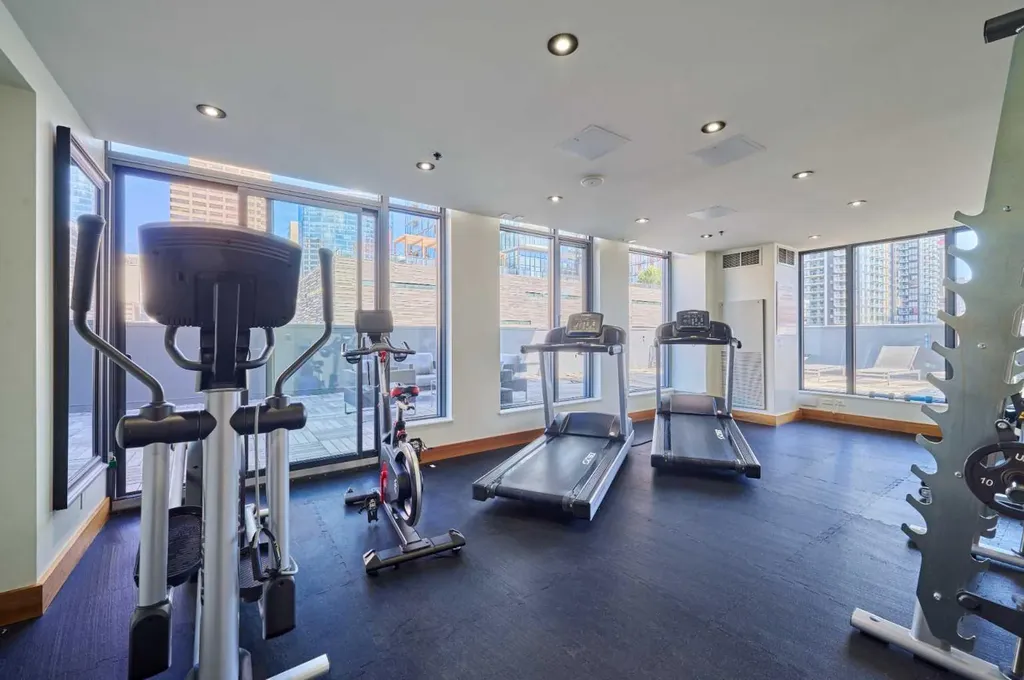 1010 6 Street SW Calgary AB T2R 1B4