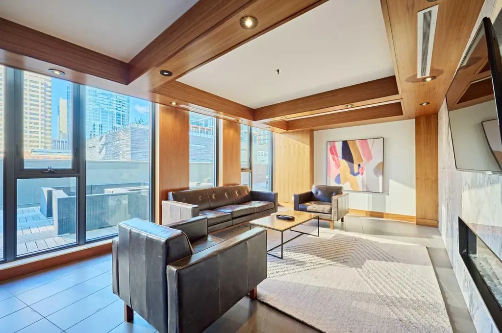 1010 6 Street SW Calgary AB T2R 1B4