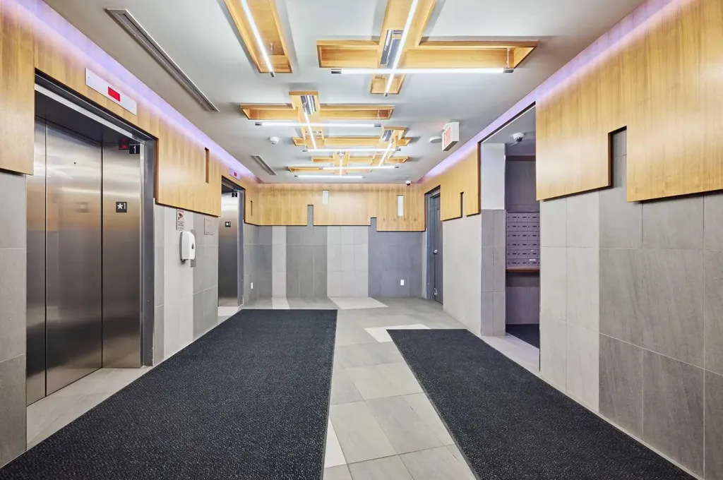1010 6 Street SW Calgary AB T2R 1B4