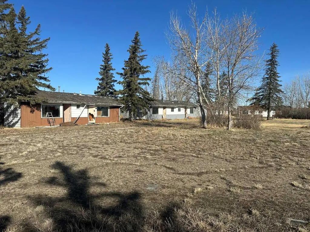 1002 5 Avenue Bassano AB T0J 0B0
