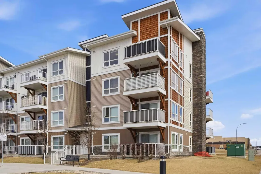 302 Skyview Ranch Drive NE Calgary AB T3N 0P5