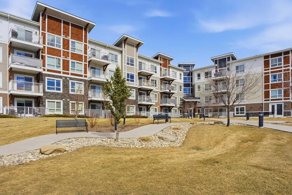 302 Skyview Ranch Drive NE Calgary AB T3N 0P5