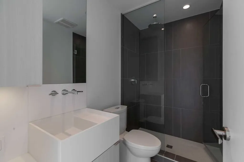 615 6 Avenue SE Calgary AB t2g1s2