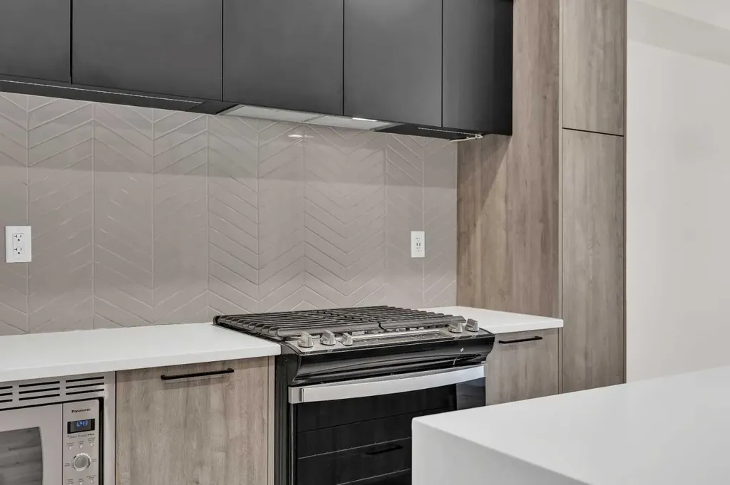 4160 Norford Avenue NW Calgary AB T3B6L8