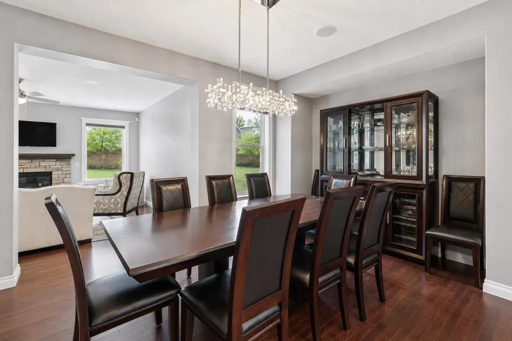 135 Auburn Sound Manor SE Calgary AB T3M 0R9
