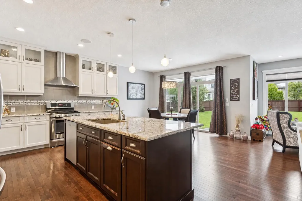 135 Auburn Sound Manor SE Calgary AB T3M 0R9