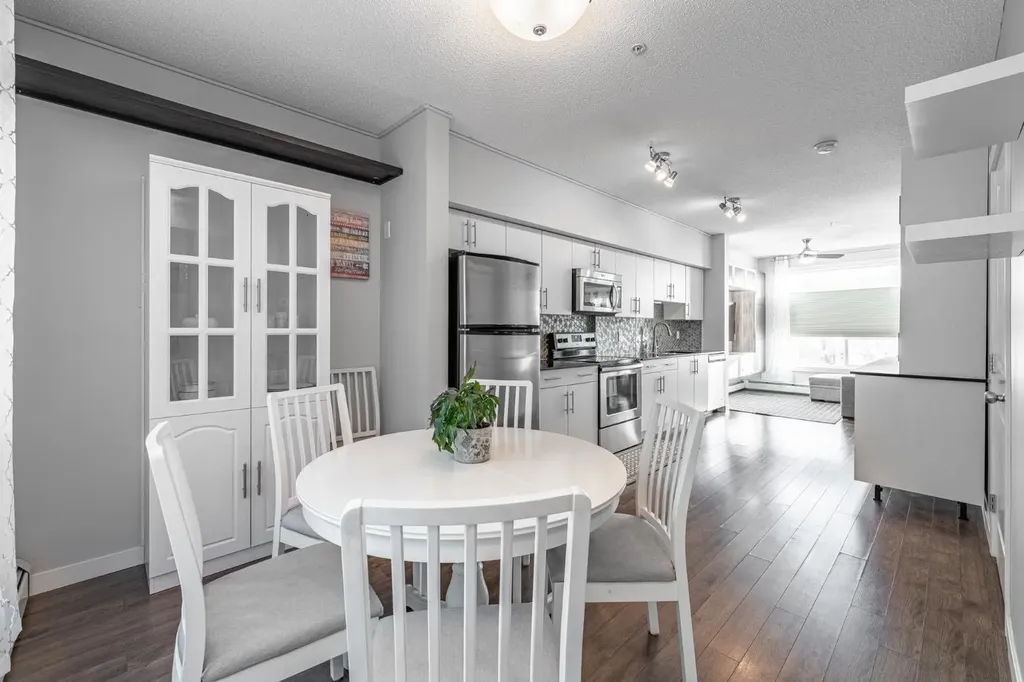 1740 9 Street NW Calgary AB T2M 4Z5