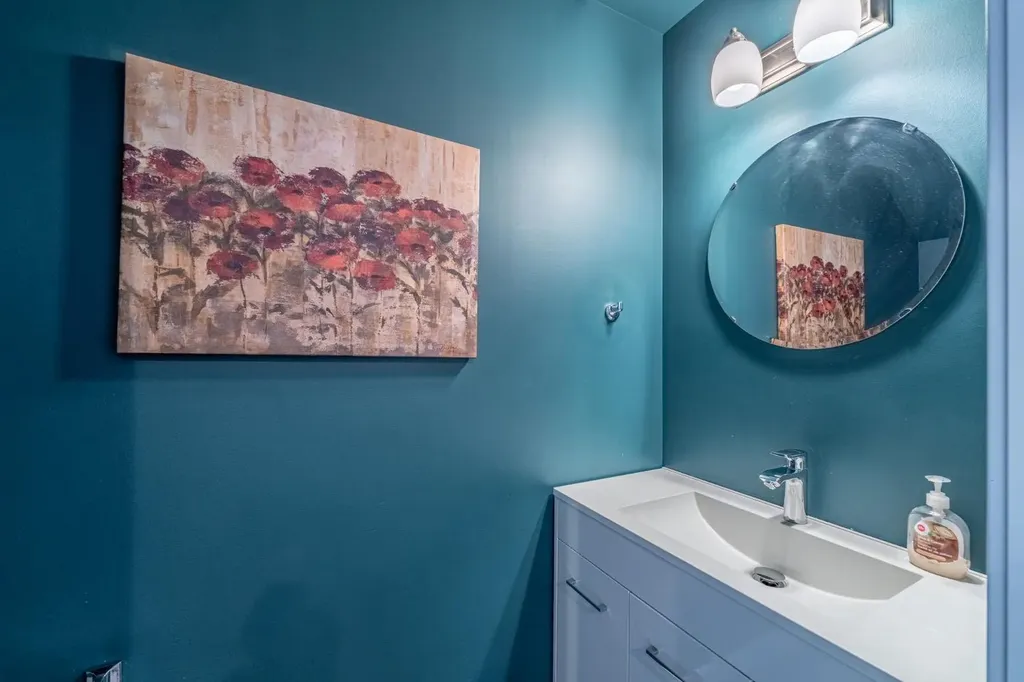 1740 9 Street NW Calgary AB T2M 4Z5