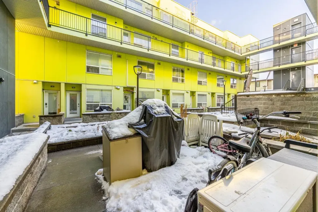 1740 9 Street NW Calgary AB T2M 4Z5