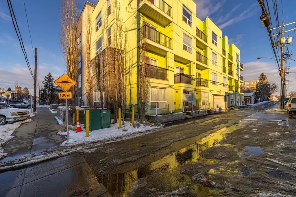 1740 9 Street NW Calgary AB T2M 4Z5