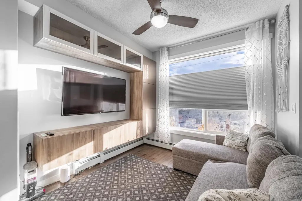 1740 9 Street NW Calgary AB T2M 4Z5