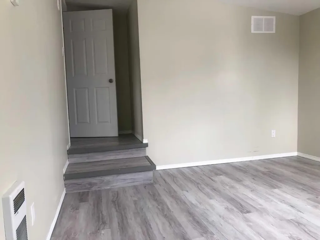 9917 106a Street High Level AB T0H 1Z0