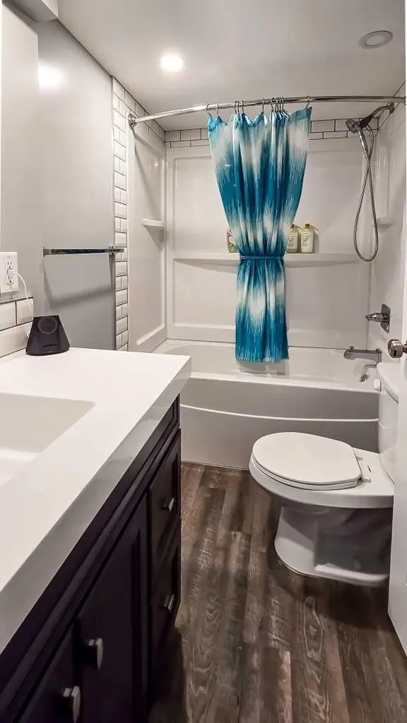 5837 Park Street Blackfalds AB T4M 0G1