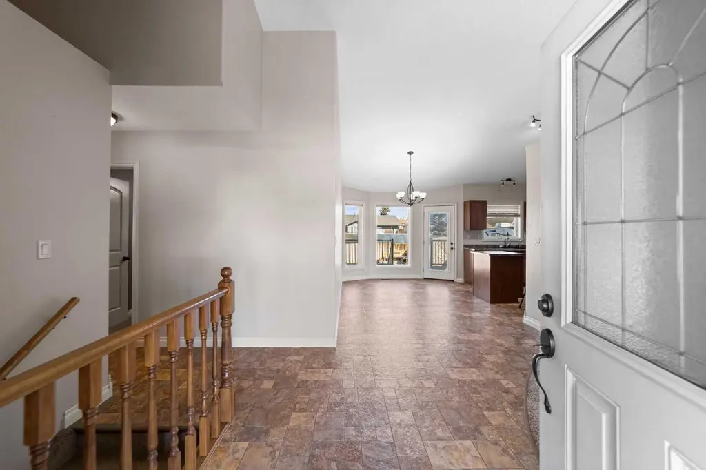 5615 45 Avenue W Forestburg AB T0B 1N0