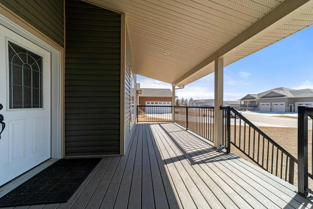 5615 45 Avenue W Forestburg AB T0B 1N0