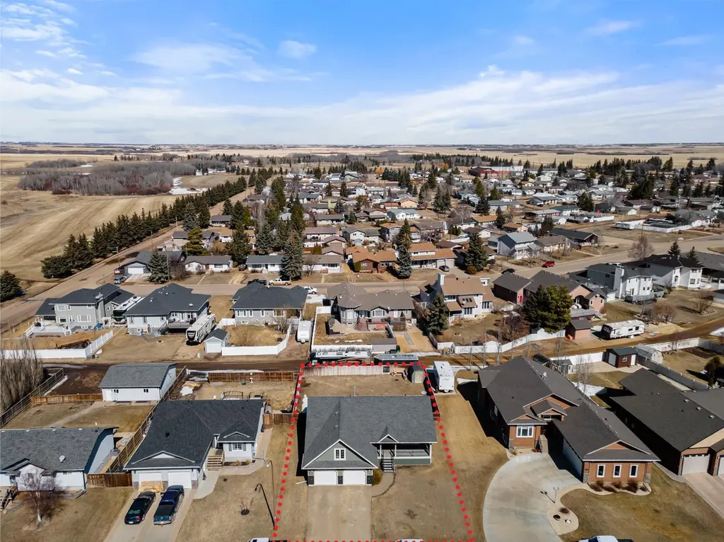 5615 45 Avenue W Forestburg AB T0B 1N0