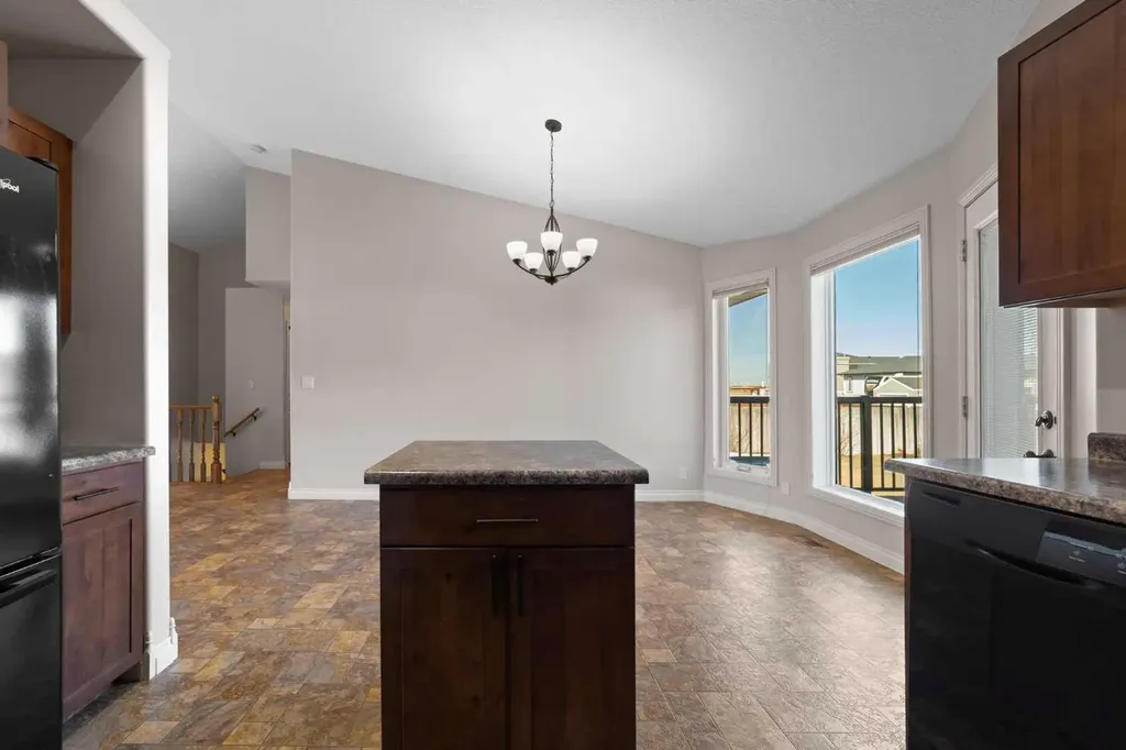 5615 45 Avenue W Forestburg AB T0B 1N0