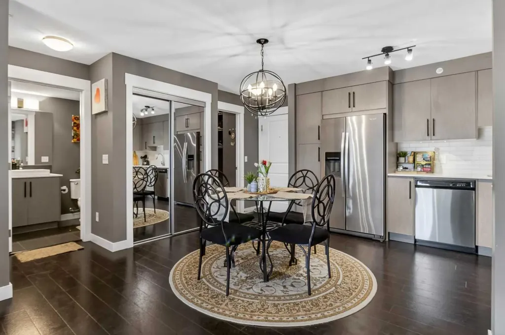 302 Skyview Ranch Drive NE Calgary AB T3N 0P5