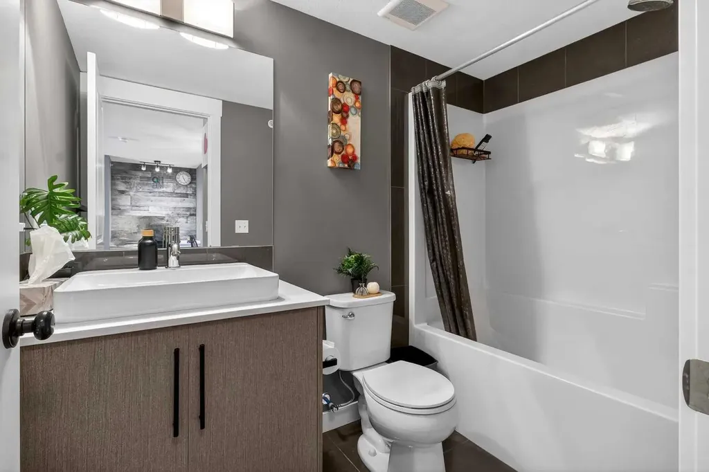 302 Skyview Ranch Drive NE Calgary AB T3N 0P5
