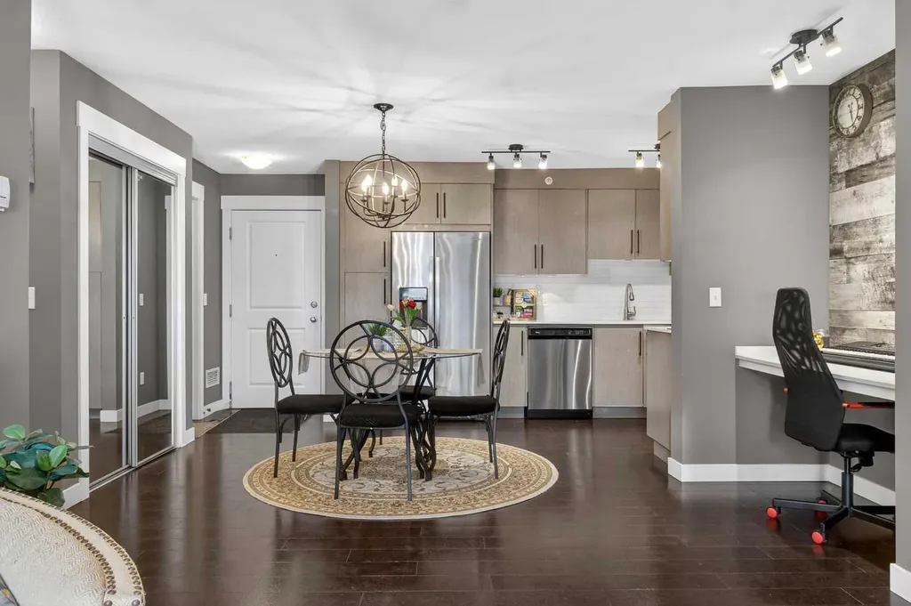 302 Skyview Ranch Drive NE Calgary AB T3N 0P5