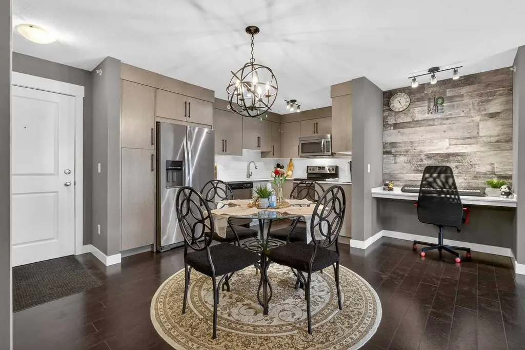 302 Skyview Ranch Drive NE Calgary AB T3N 0P5