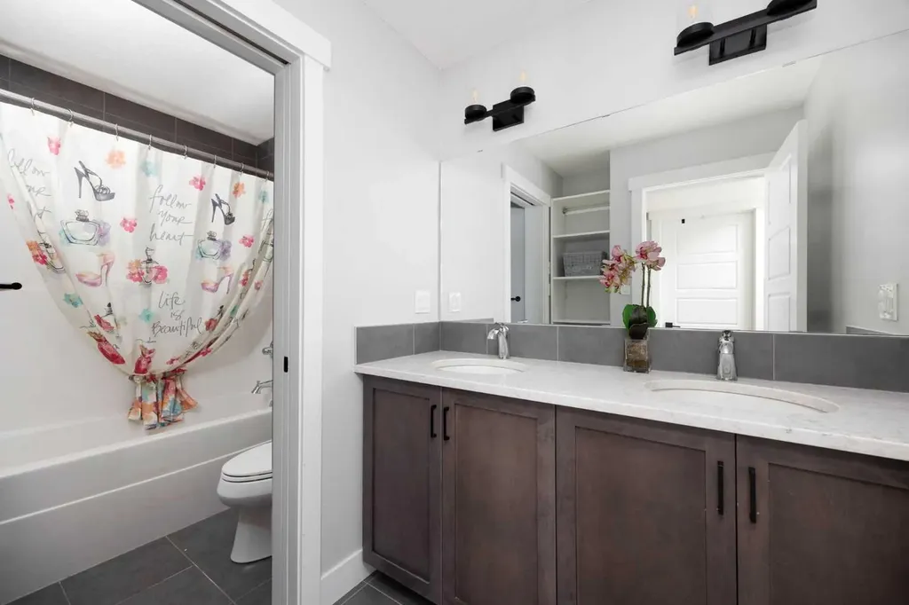 129 Rumpel Place Fort Mcmurray AB T9J 1H8