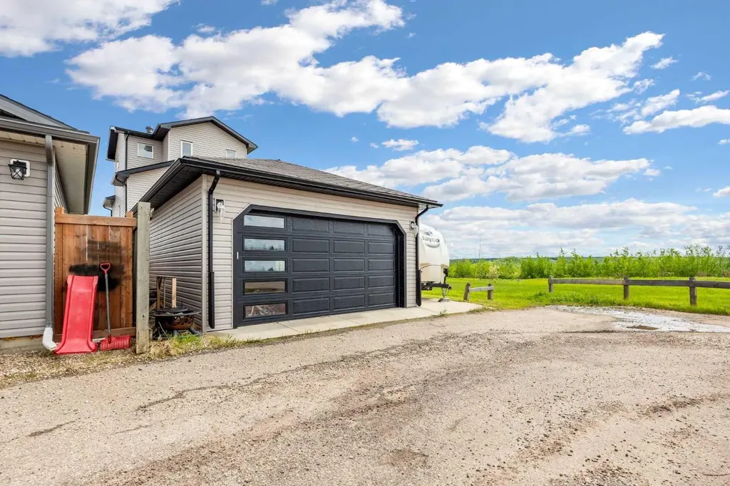 129 Rumpel Place Fort Mcmurray AB T9J 1H8