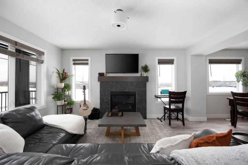 129 Rumpel Place Fort Mcmurray AB T9J 1H8