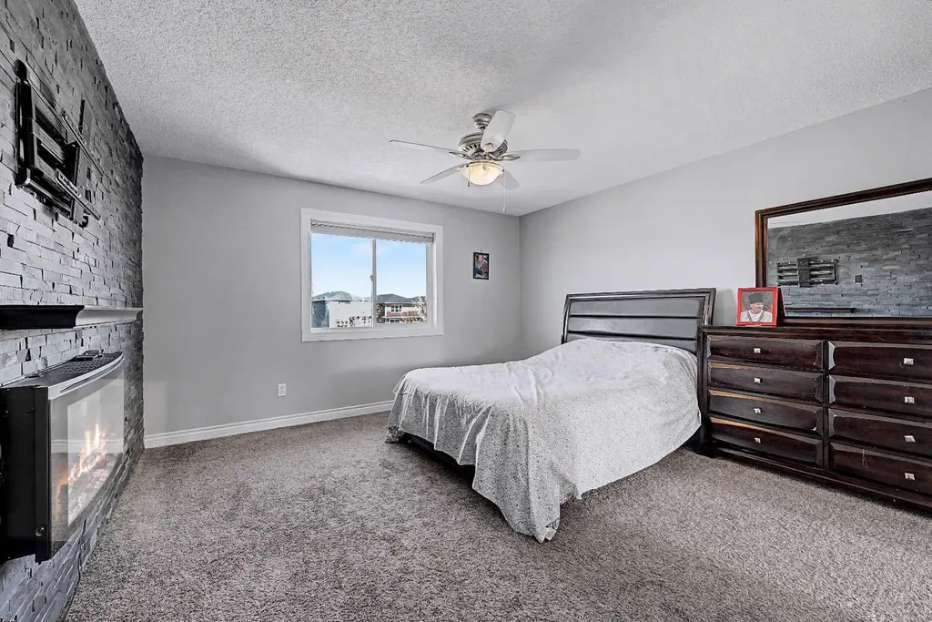 644 Luxstone Landing SW Airdrie AB T4B 3L2
