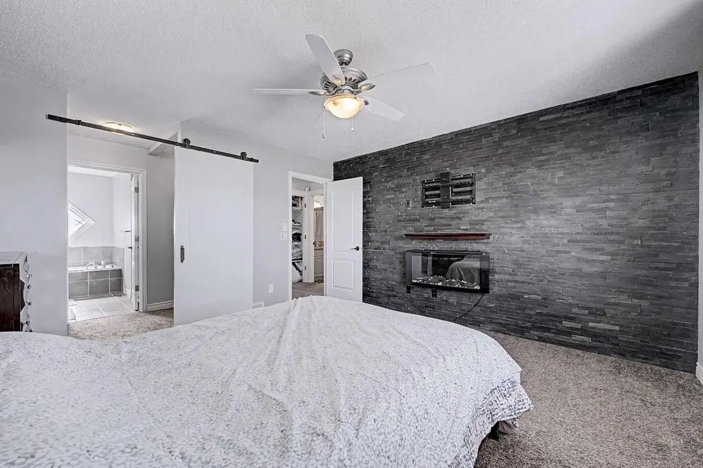 644 Luxstone Landing SW Airdrie AB T4B 3L2