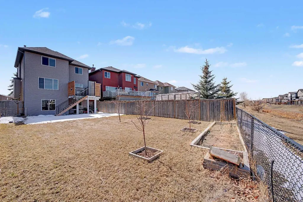 644 Luxstone Landing SW Airdrie AB T4B 3L2
