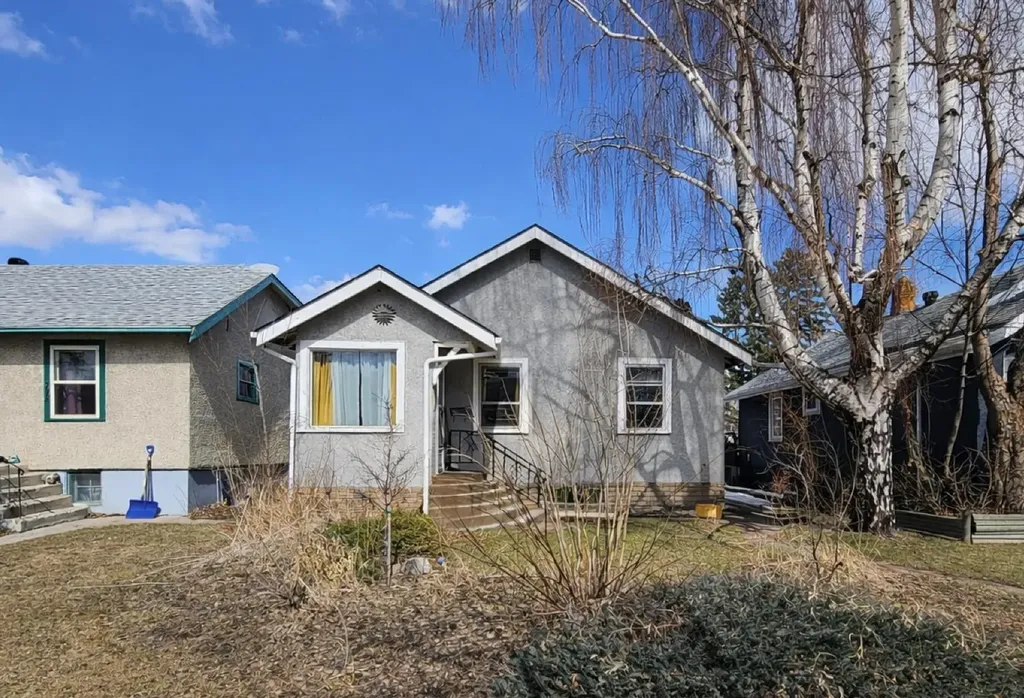 714 17 Avenue NW Calgary AB T2M 0N7