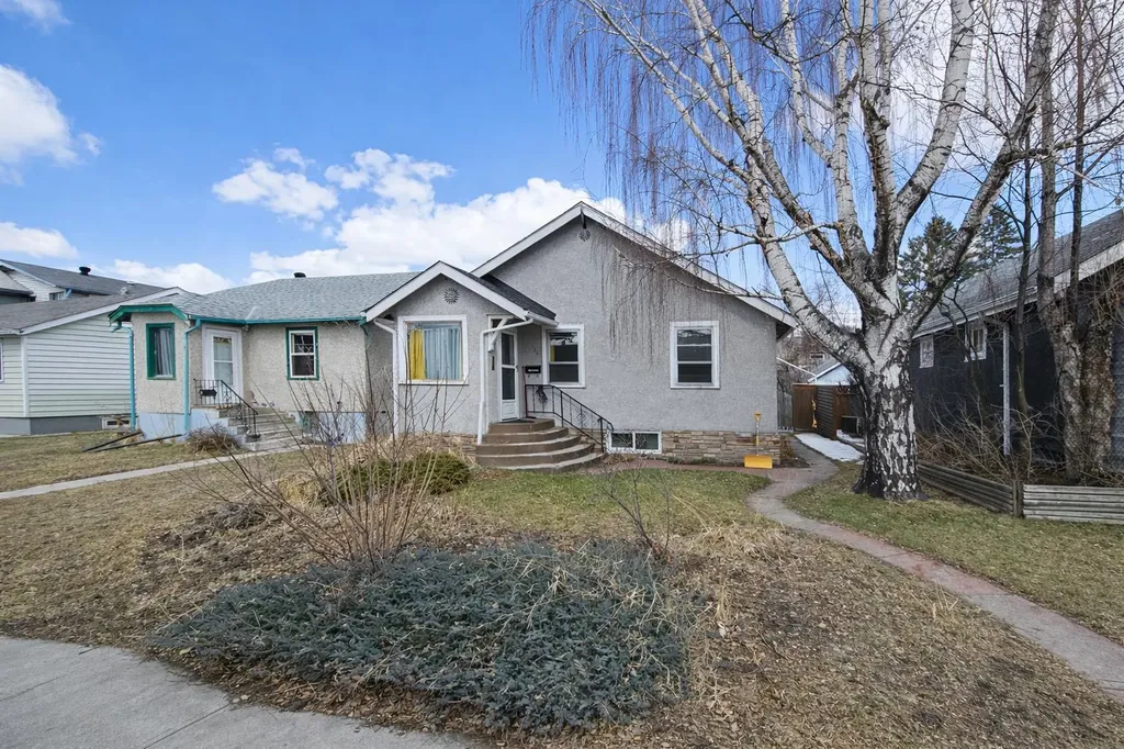 714 17 Avenue NW Calgary AB T2M 0N7