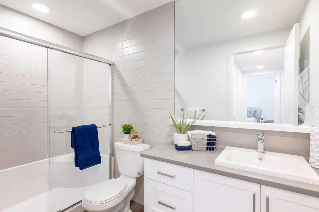 3107 Warren Street NW Calgary AB T3B 6N7