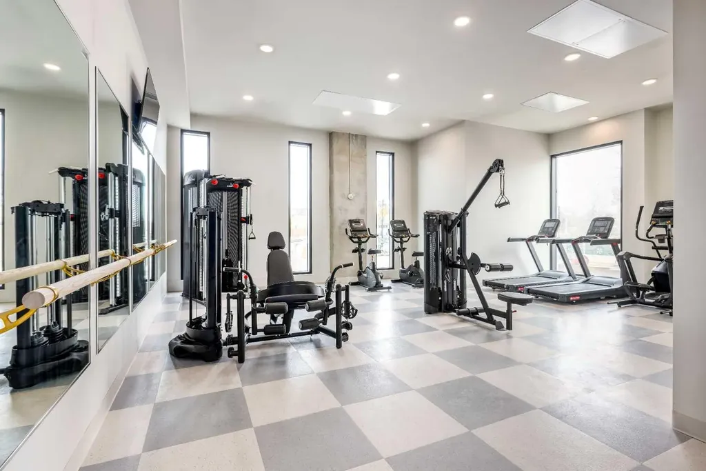 3107 Warren Street NW Calgary AB T3B 6N7