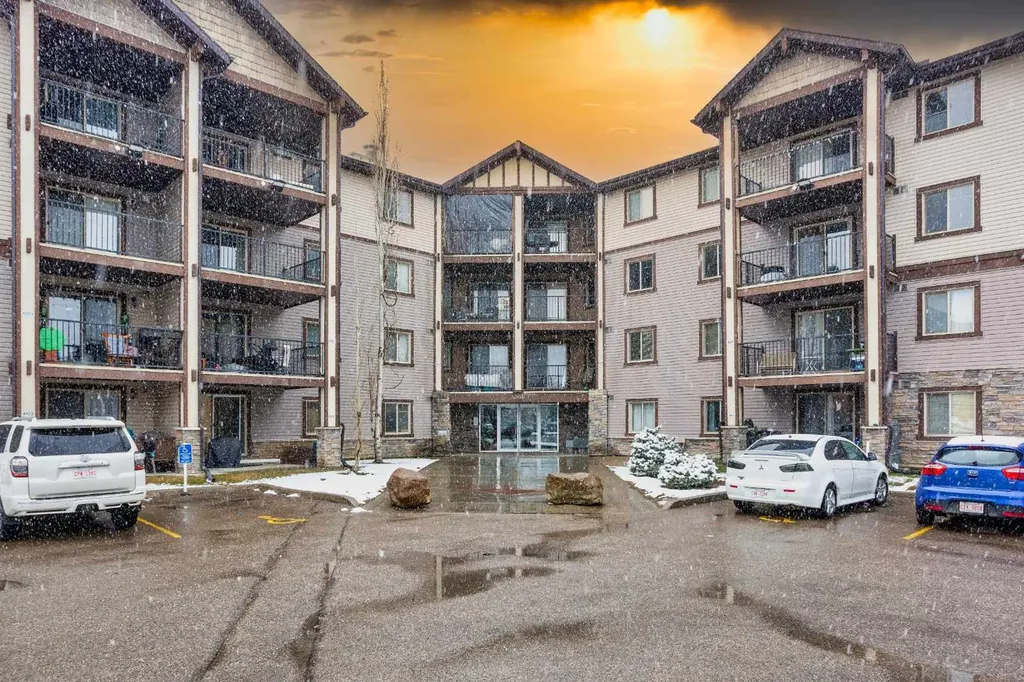 60 Panatella Street NW Calgary AB T3K 0M4
